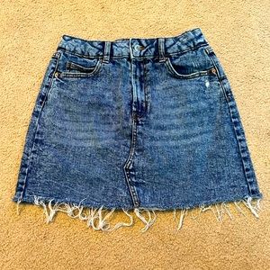 Wild Fable denim skirt - raw edge hem - 6